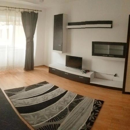 Alpha Apartment Iasi Ngoại thất bức ảnh