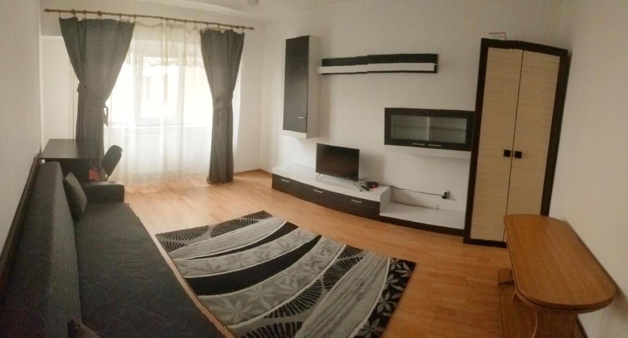 Alpha Apartment Iasi Ngoại thất bức ảnh