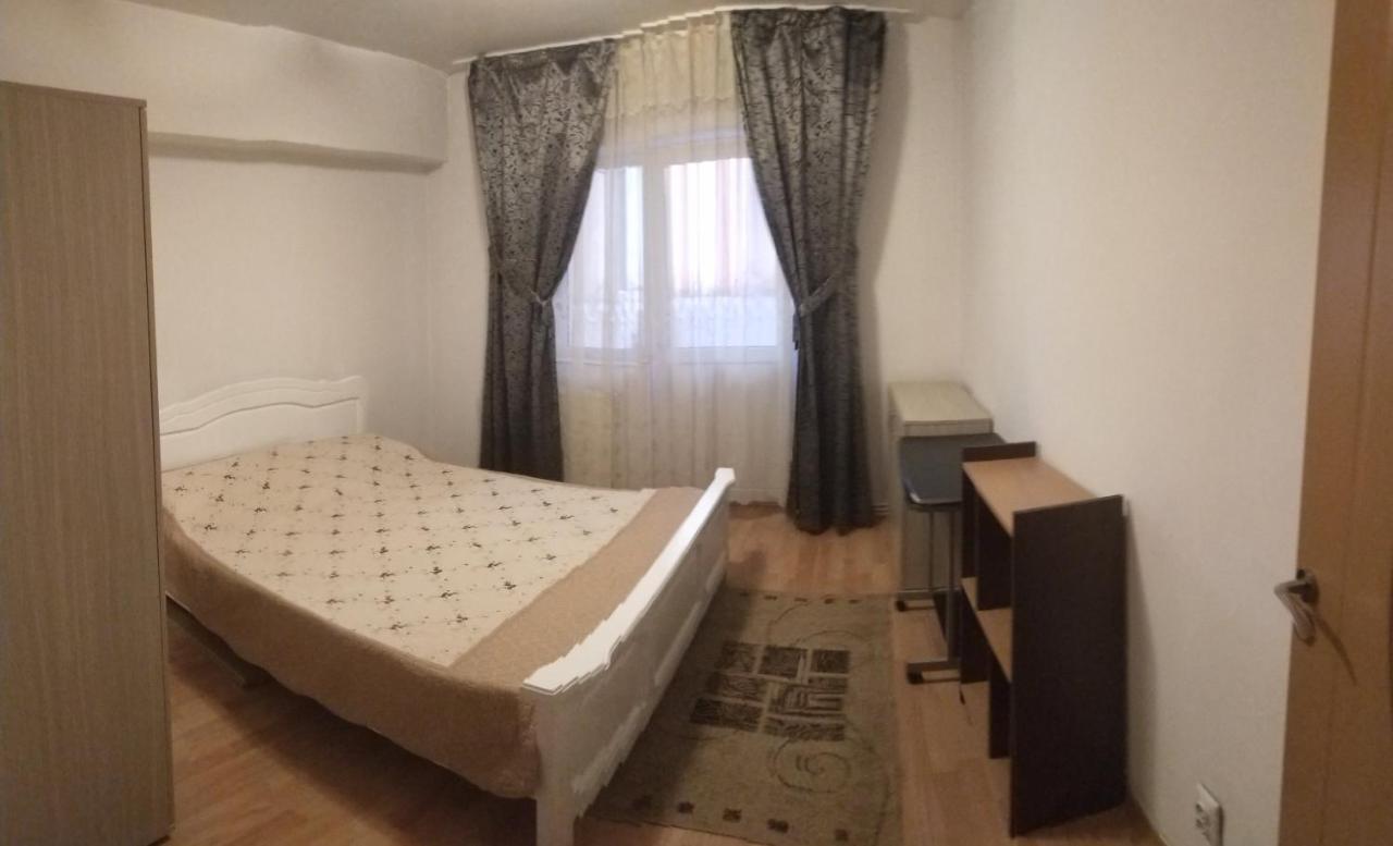 Alpha Apartment Iasi Ngoại thất bức ảnh