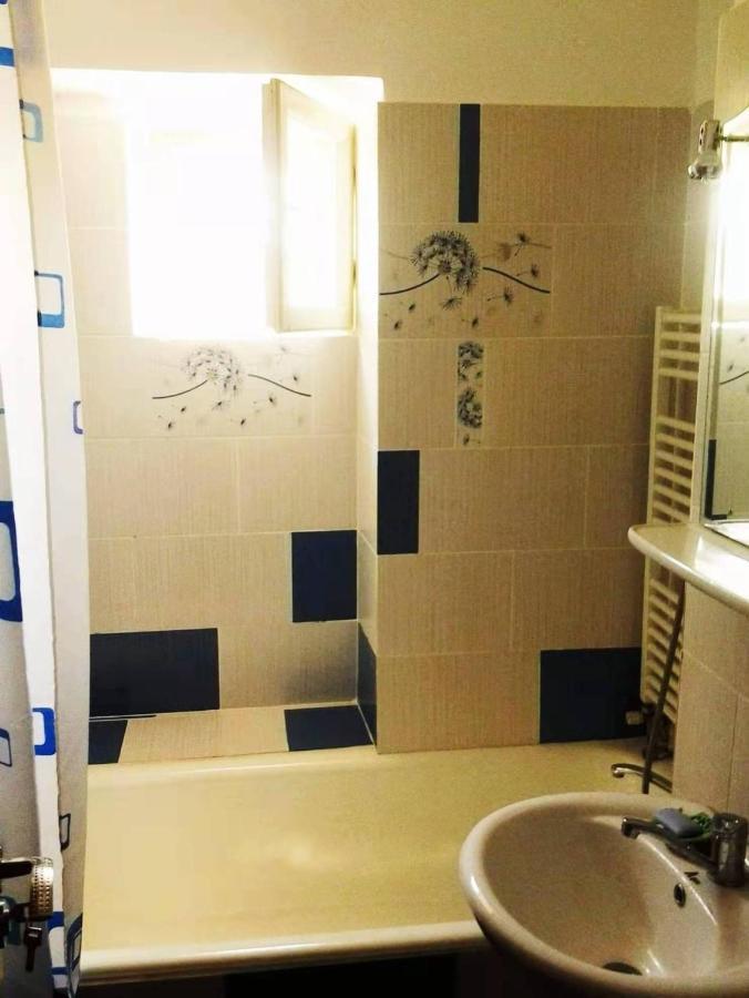 Alpha Apartment Iasi Ngoại thất bức ảnh