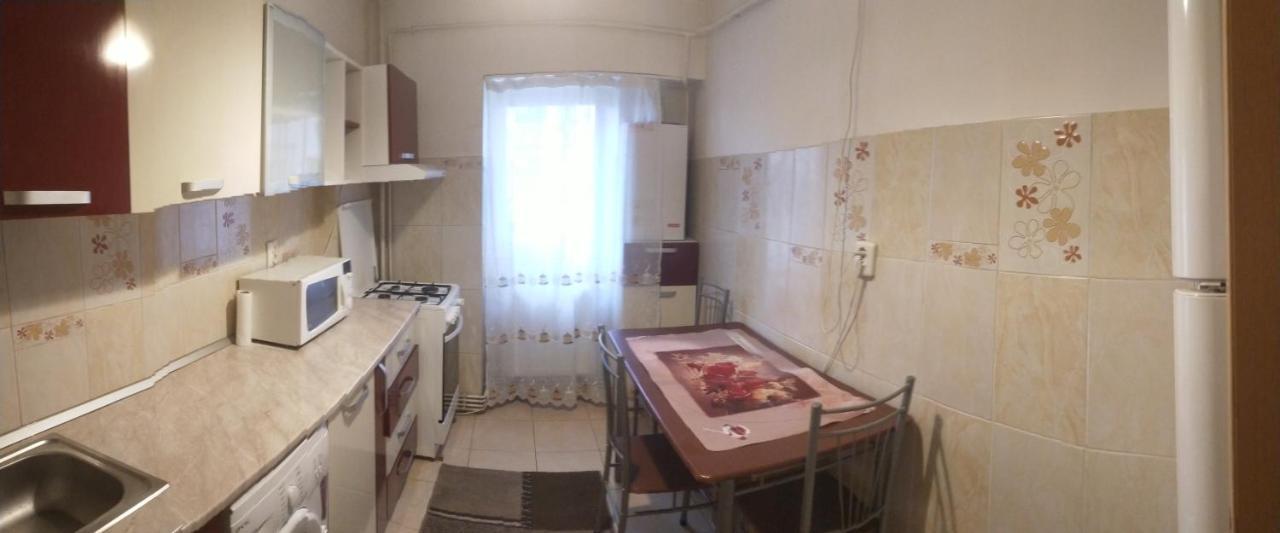 Alpha Apartment Iasi Ngoại thất bức ảnh